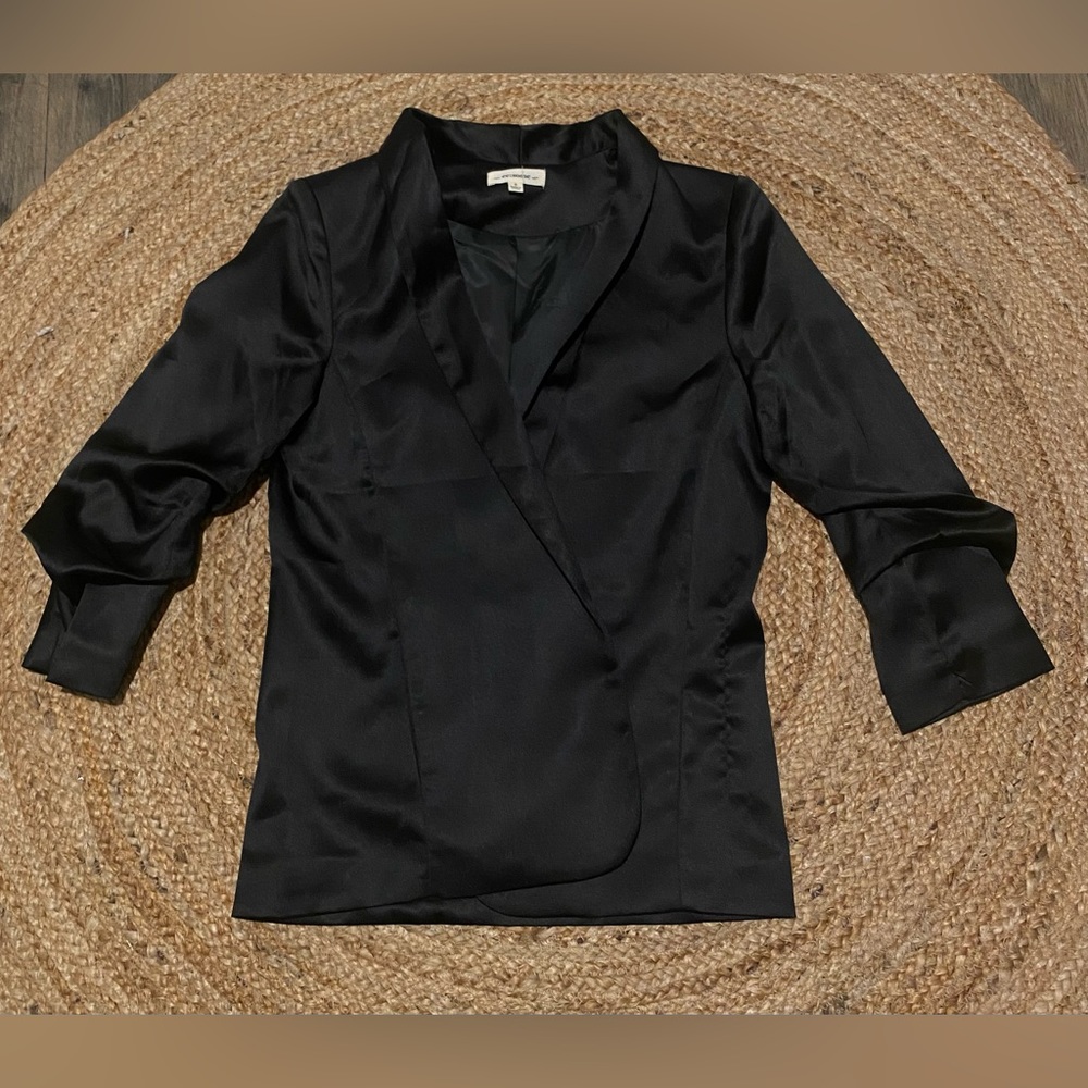 LIKE NEW SATIN BLAZER/SHORT SET